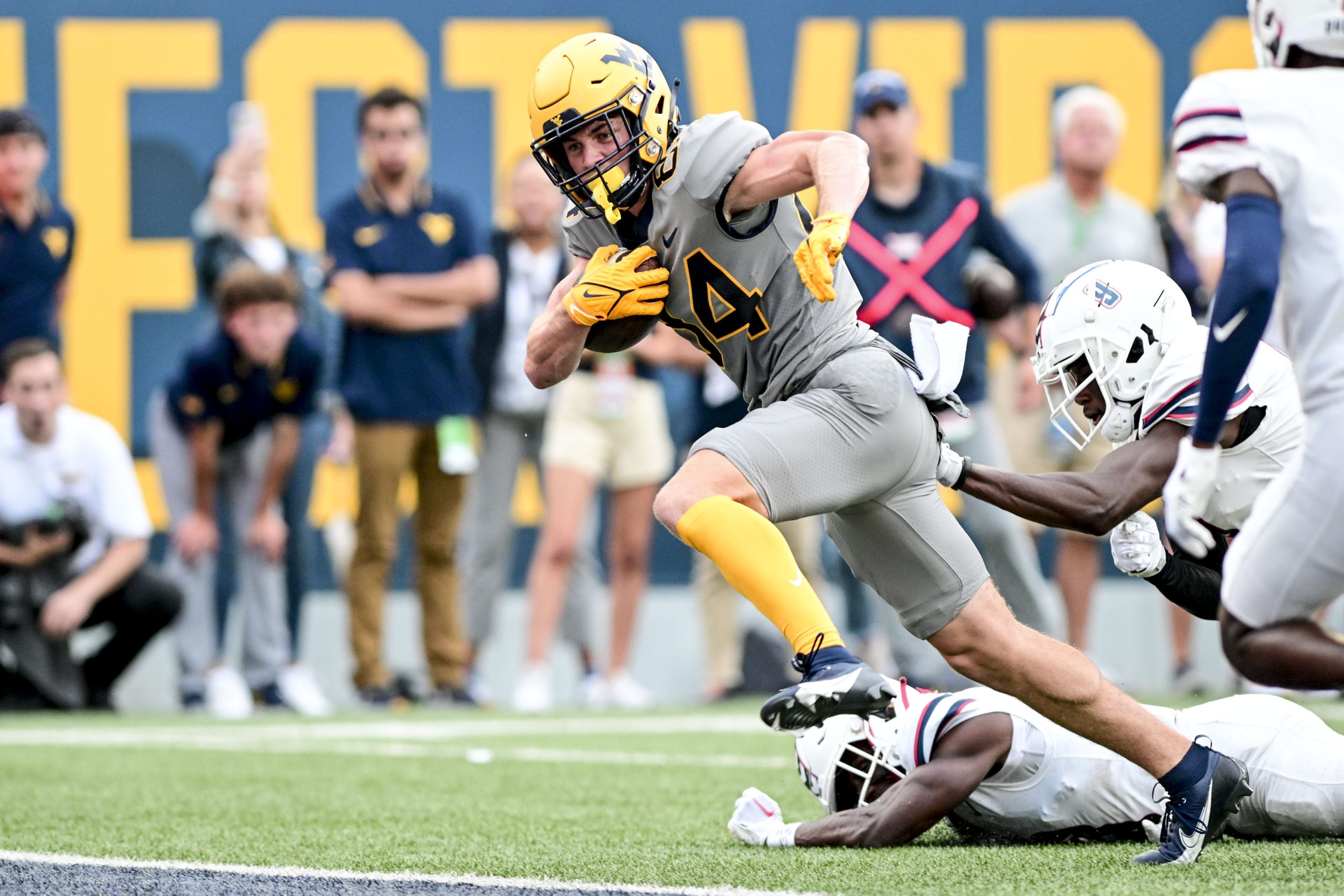 WVU receiver Hudson Clements enters transfer portal